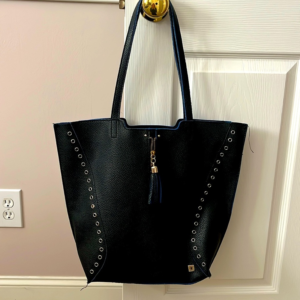 Catch all tote bag
